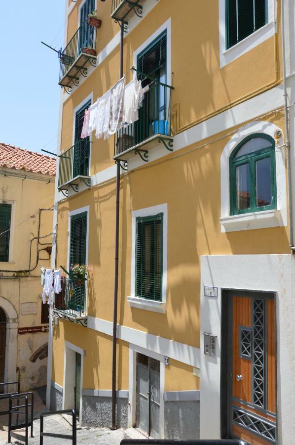 Starhost - Minerva Suite Salerno Exteriér fotografie